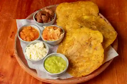 Patacones Engallados - Pollo