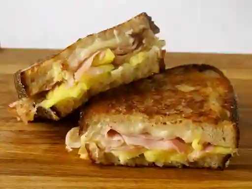 Sándwich Hawaiano