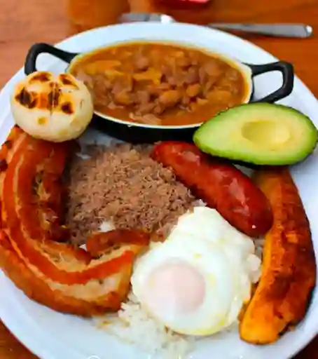 Bandeja Paisa