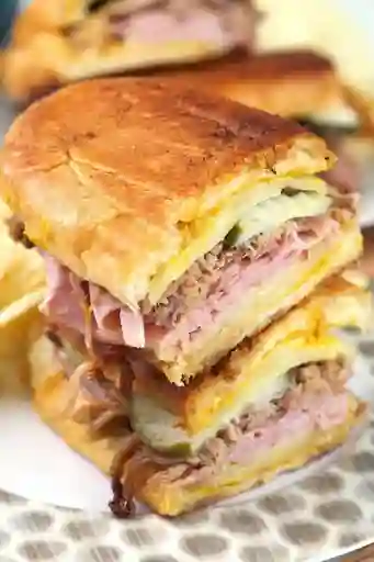 Sándwich Mixto