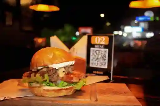 Hamburguesa Tradicional