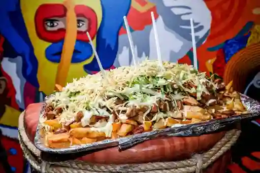 Salchipapa Especial