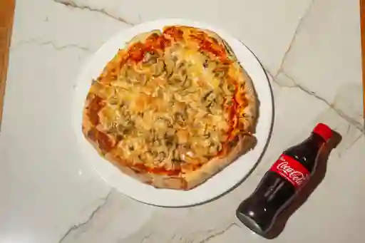 Combo Pizza Pollo Champiñones y Bebida