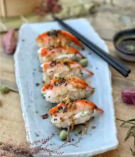 Niguiris Salmón y Anguila
