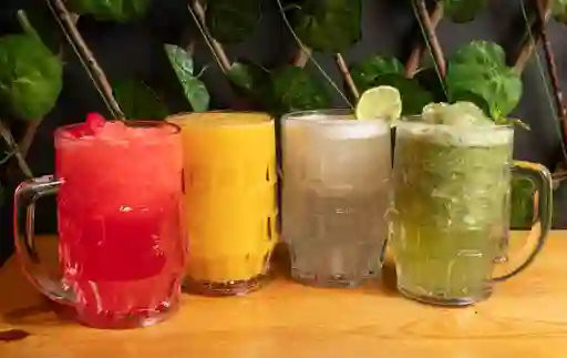 Limonada Natural de 16Oz