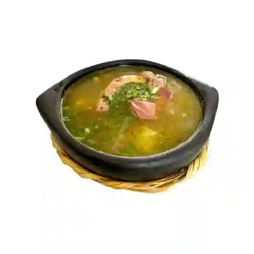 Consome de Menudencias