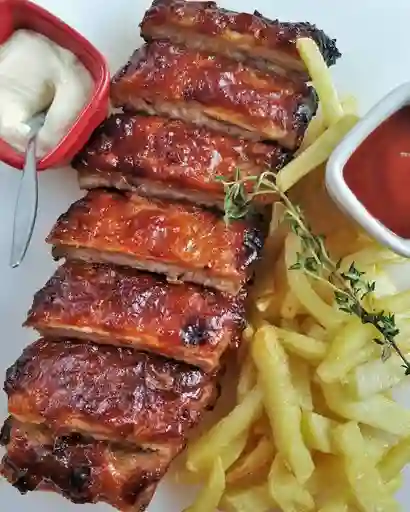 Costilla Ahumada Familiar