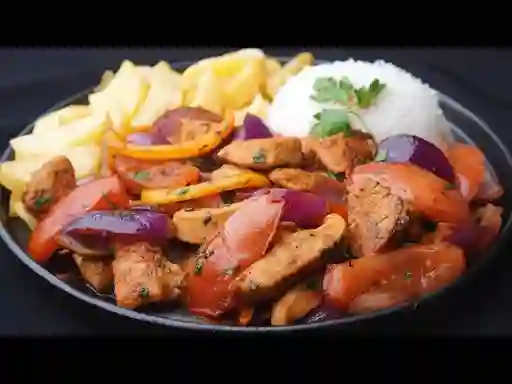 Pollo Saltado