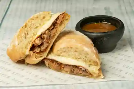 (Torta) de Birria