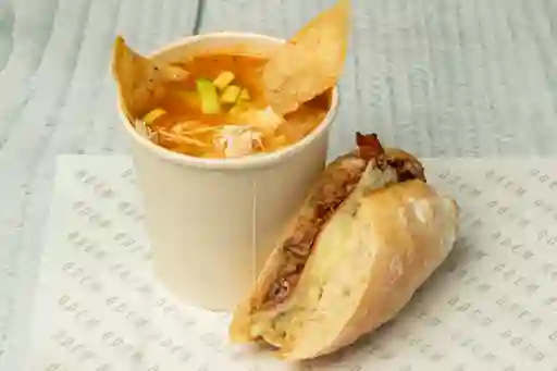 Combo Sopa Picante 1/2 Torta de Birria
