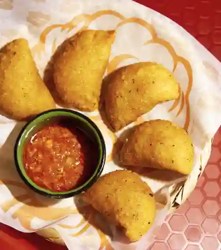 Empanadas de Carne Sudada