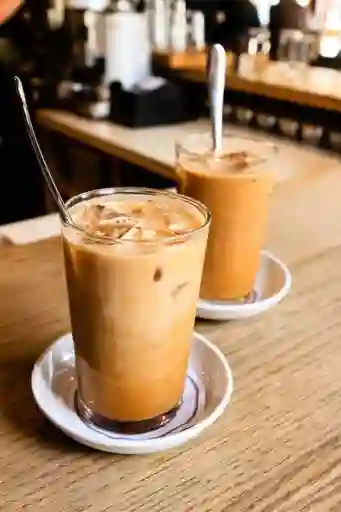 Latte y Coco Frio 9Oz