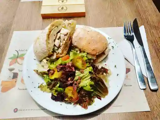 Sándwich de Chutney con Tocineta