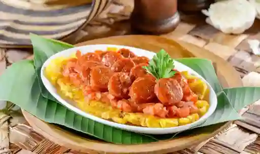 Patacon Trifasico (Pollo, Chorizo y Queso)
