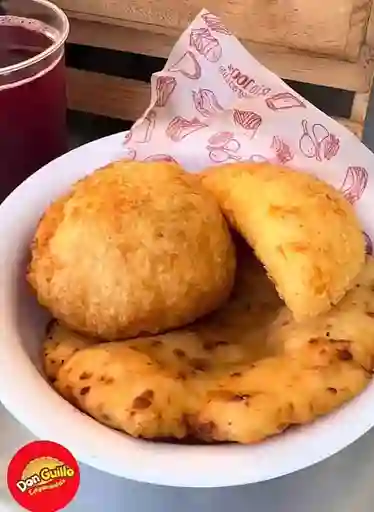 2 Empanadas Papa Rellena