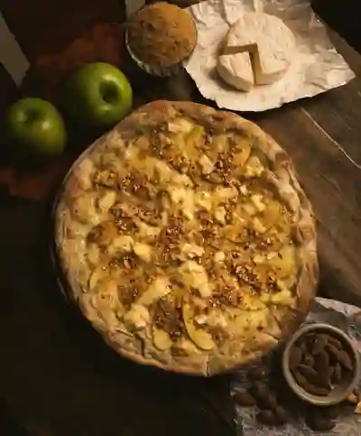Pizza Brie Manzana