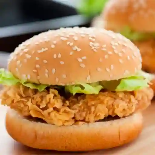 Hamburguesa de Pollo Apanado Sencilla