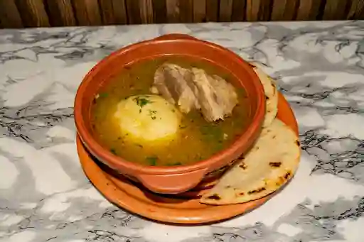 Caldo de Costilla
