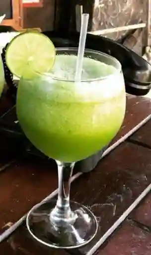 Limonada Hierba Buena 10 Oz