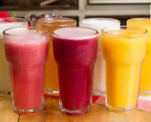 Jugo en Agua 10 Oz