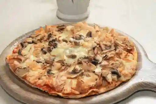 Pizza Pollo e Funghi