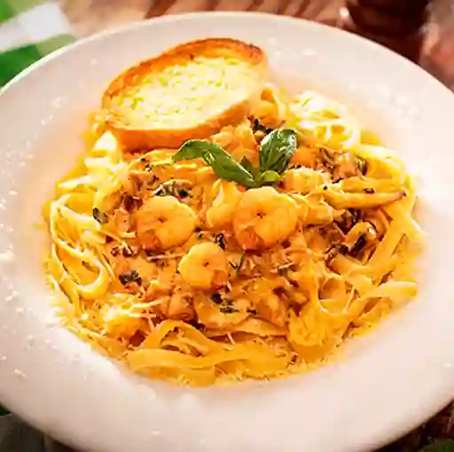 Pasta Mar y Tierra
