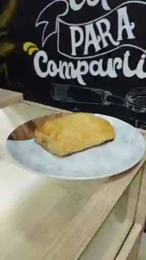 Pastel Hojaldrado Pollo Verdura