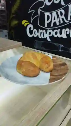 Croissant de Queso