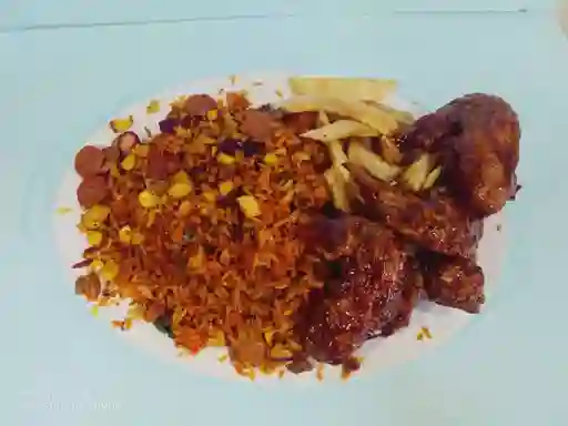 Arroz Paisa con Alitas BBQ
