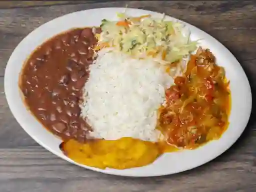 Almuerzo Carne Sudada