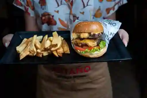 Hamburguesa Doble Carne y Papas
