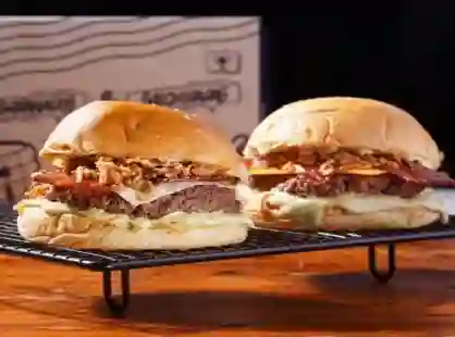 Super Promo De 2 X1 en Hamburguesas De Carne