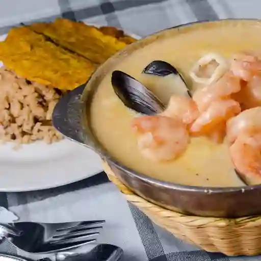 Cazuela de Mariscos