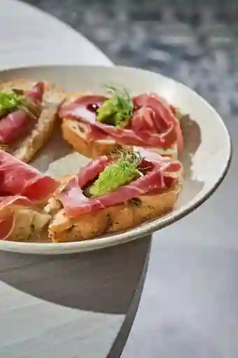 Tostadas Ibericas