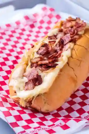 Perro Caliente Medio Suizo