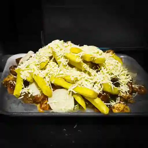 Salchipapa Pollo