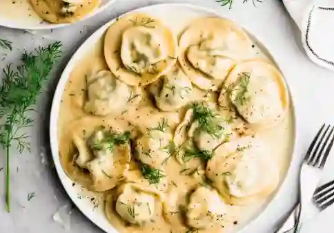 Raviolinis de Ricotta y Espinaca