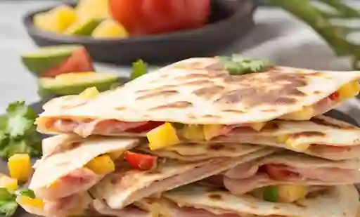 Quesadilla Hawaiana