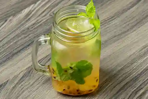 Soda Artesanal Maracuyá Hierbabuena