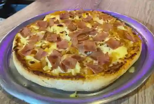 Pizza Hawaiana