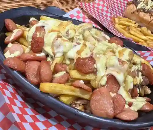 Salchipapa