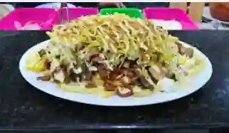 Salchipapa Butifarra