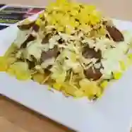 Salchipapa Pollo Suiza