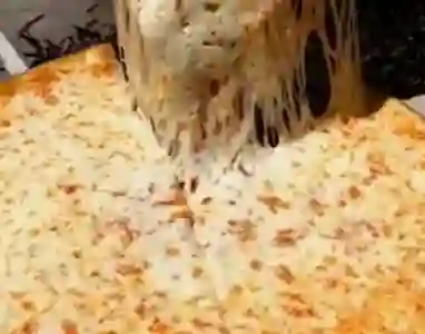 Pizza 4 Quesos