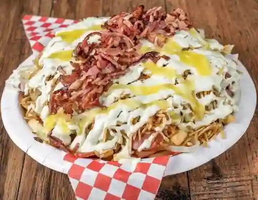 Salchipapa Súper Especial