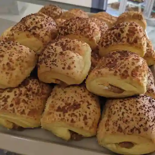 Pan Arequipe con Queso