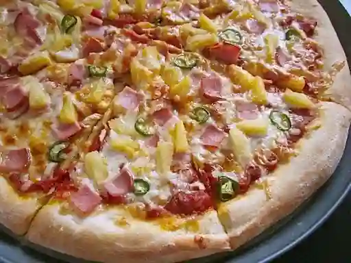 Pizza Mediana Piña, Jamón y Queso 8 P.
