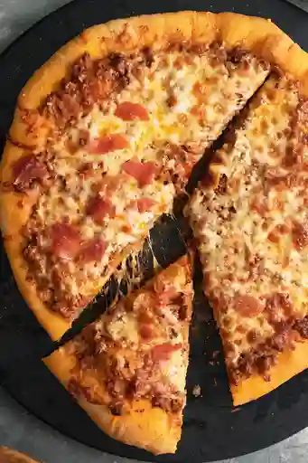 Pizza Mediana Bolognesa 8 P.
