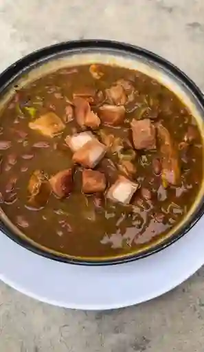 Totumazo Zaragoza con Chicharron