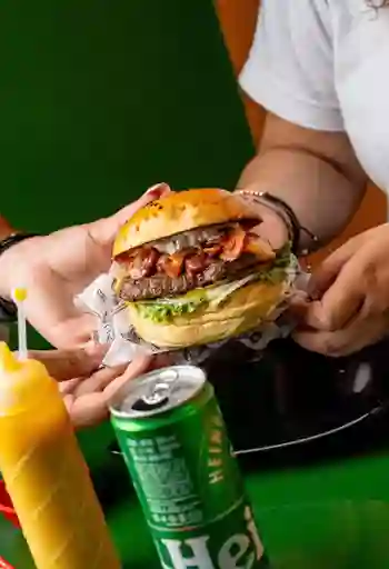 Hamburguesa la Tocy